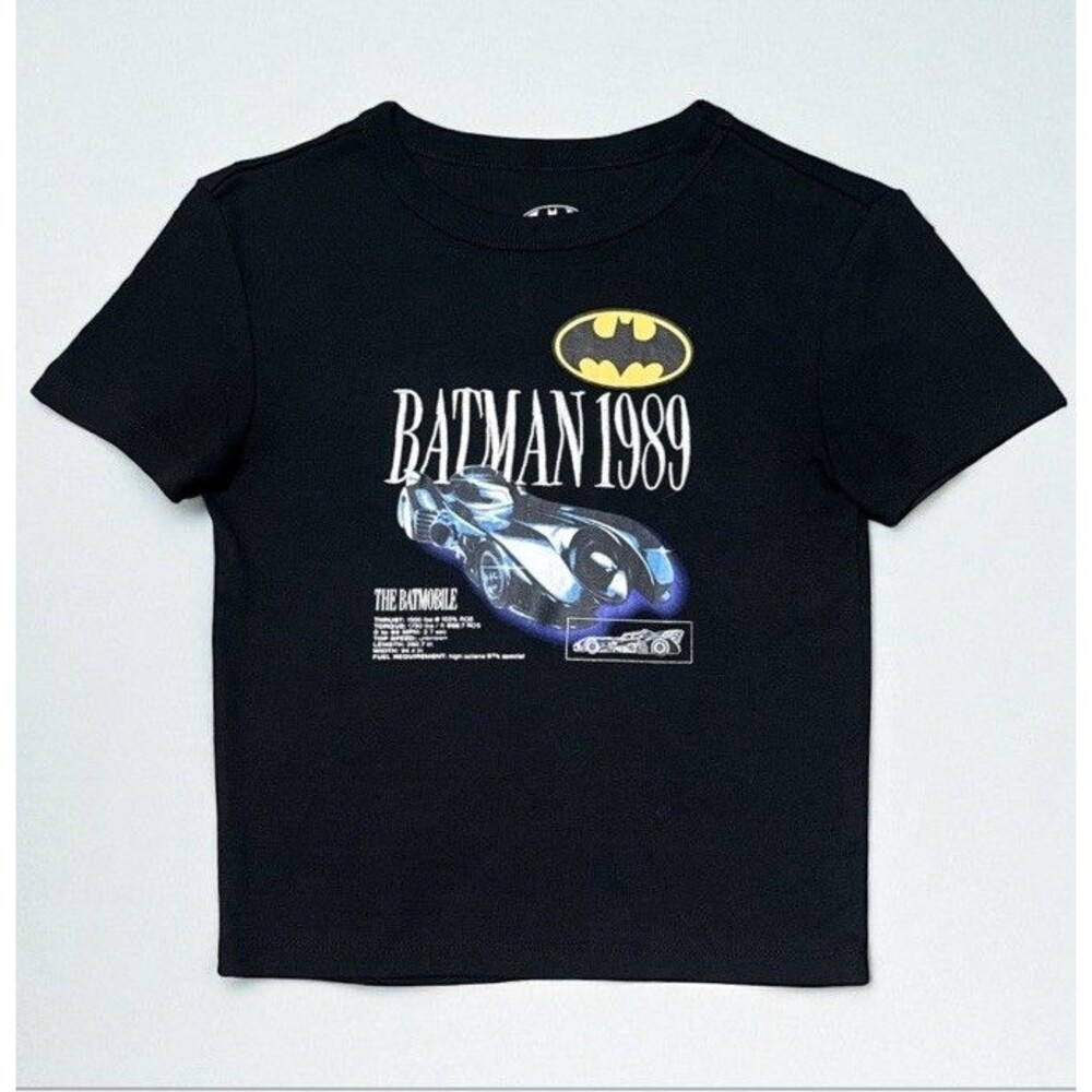 Batman 1989 T-Shirt Women’s Small Black Batmobile Graphic Tee DC Comics